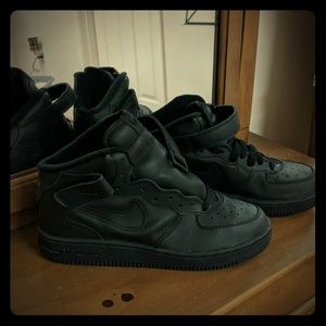 Nike Black Mids Air Force 1's